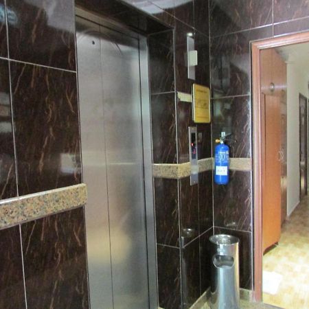 The Amazing Inn Singapore Bagian luar foto