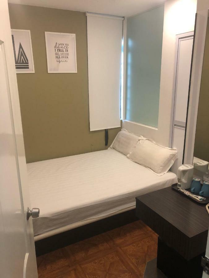 The Amazing Inn Singapore Bagian luar foto